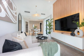 Gracious 1-Bedroom with City View at Square Tower in JVC